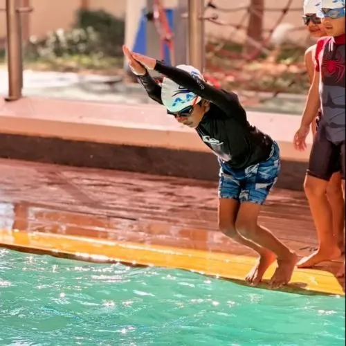 How to Build Water Confidence in a Child Who Is Afraid of Swimming